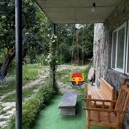 Mamuka Chartolani Guesthouse Mestia Dış mekan fotoğraf