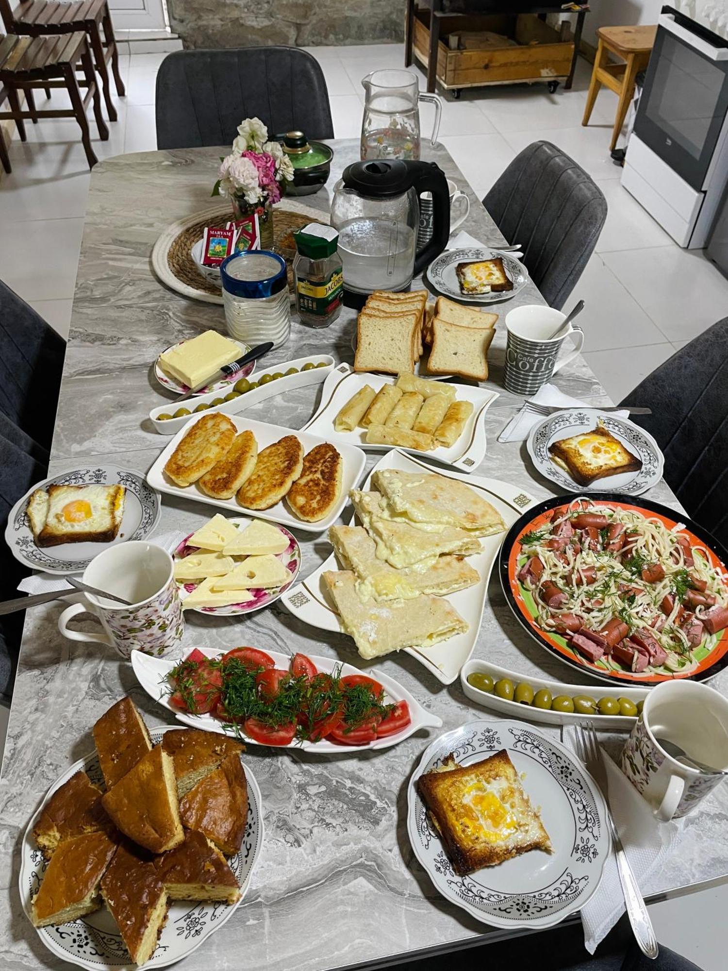Mamuka Chartolani Guesthouse Mestia Dış mekan fotoğraf