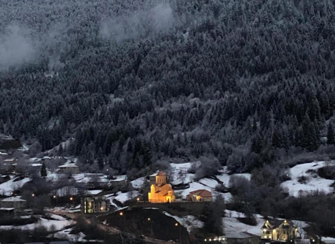 Mamuka Chartolani Guesthouse Mestia Dış mekan fotoğraf